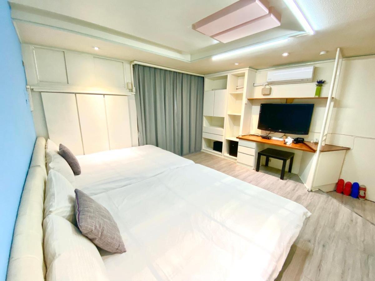 逢甲mickey House Apartment Taichung Exterior photo