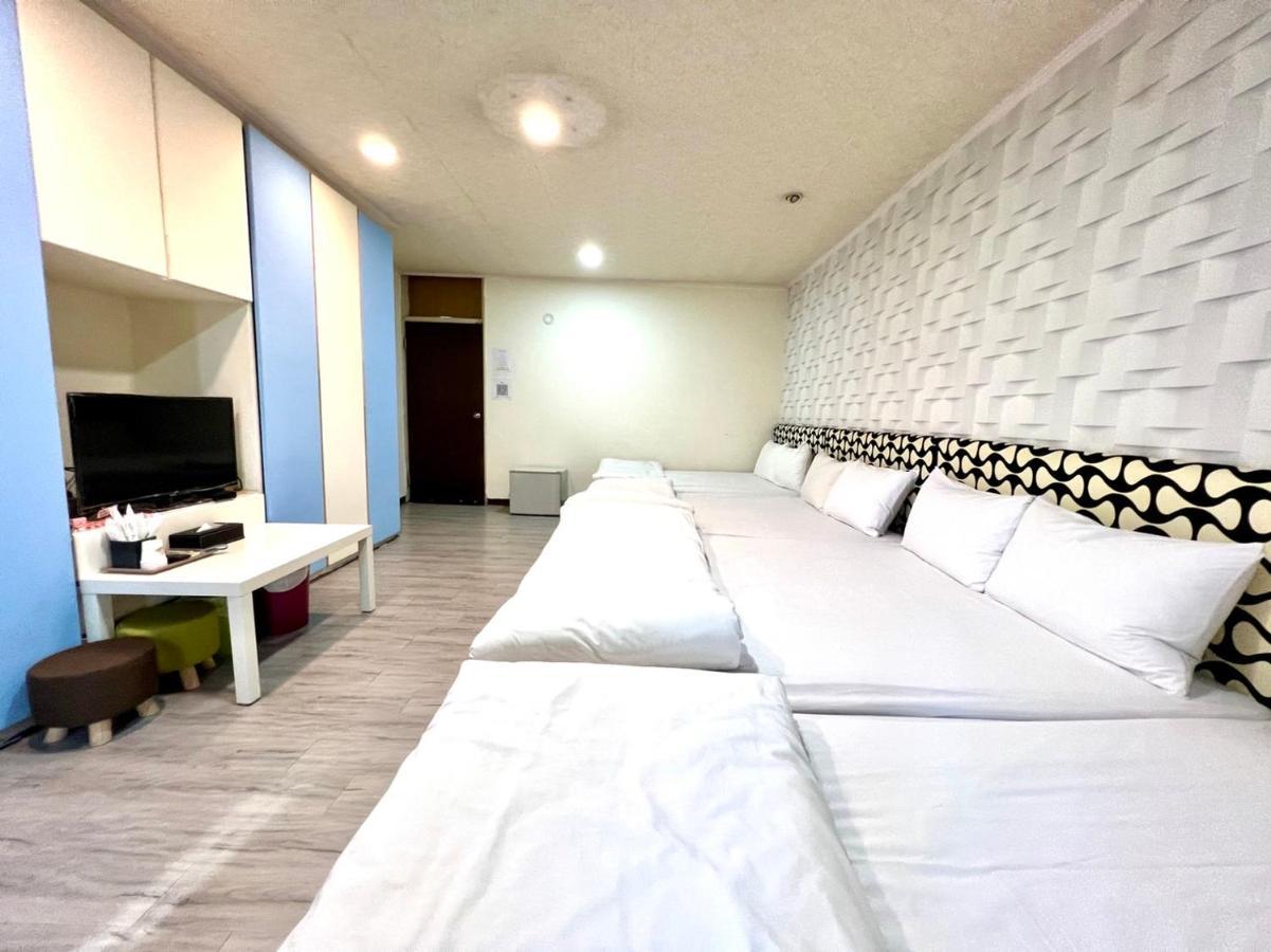 逢甲mickey House Apartment Taichung Exterior photo